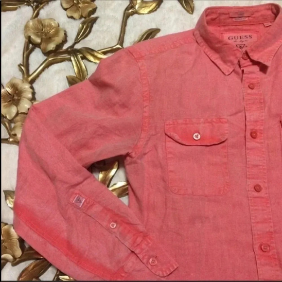 Guess Men's Button Down Long Sleeve Shirt Size Small - Picture 7 of 7